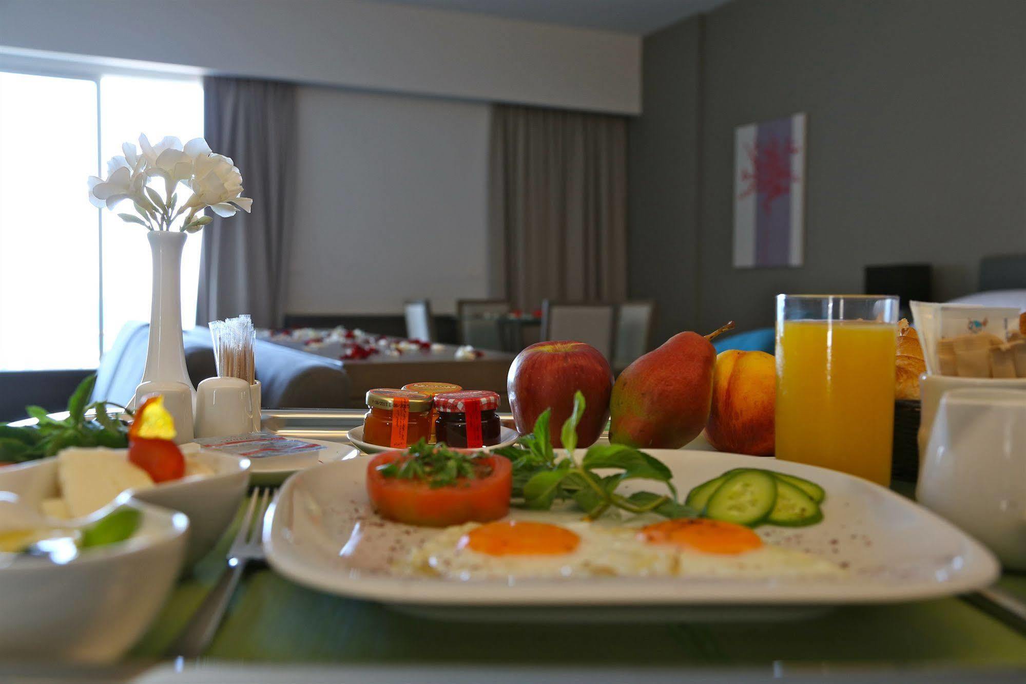 Pangea Beach Resort Jieh Buitenkant foto